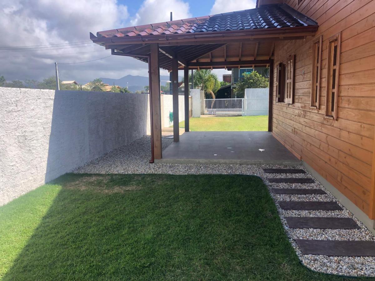 Casa Em Ibiraquera Proxima A Praia Do Rosa 因比图巴 外观 照片